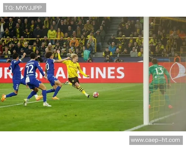 西甲经典对决拜仁绝杀多特蒙德引爆全场激情时刻回顾